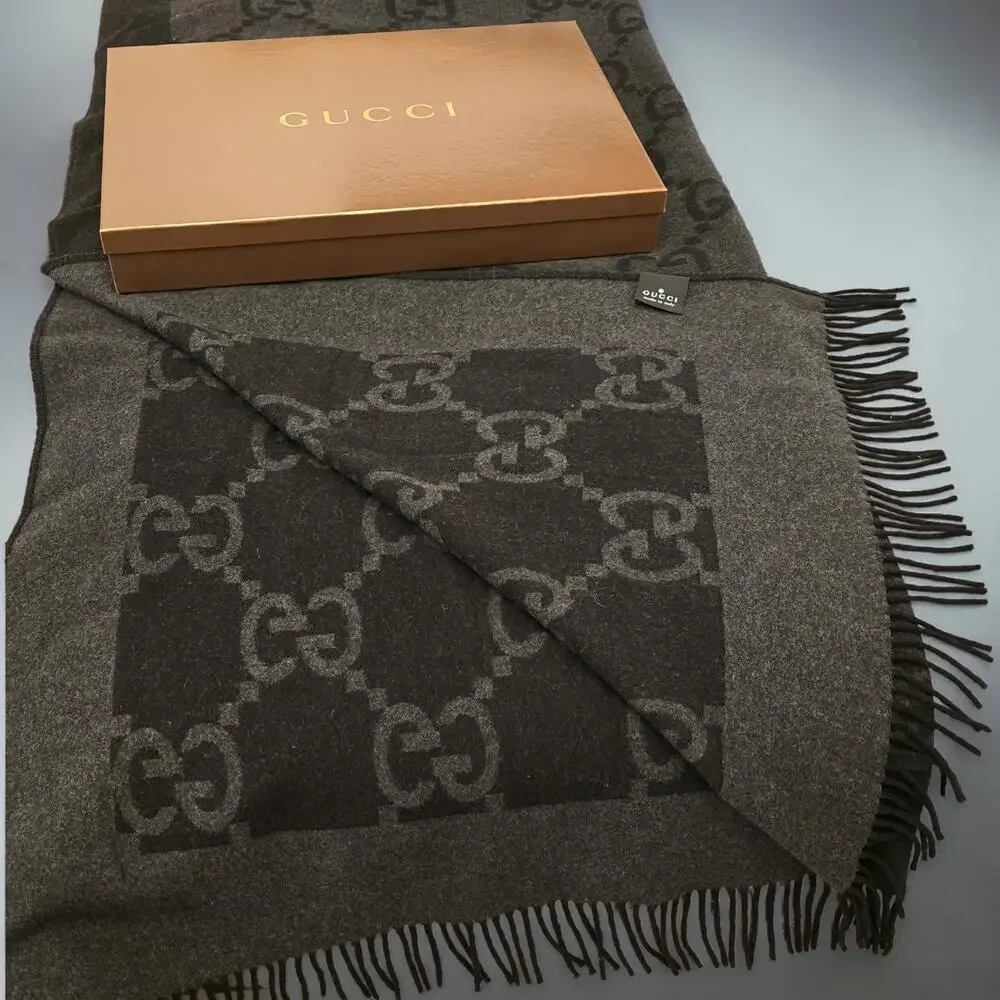 Gucci GG Monogram Throw Blanket Wool Cashmere Black Gray Italy 72x58 Box